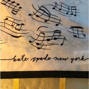 NWT Kate Spade Musical Notes Scarf in Cream with Black.